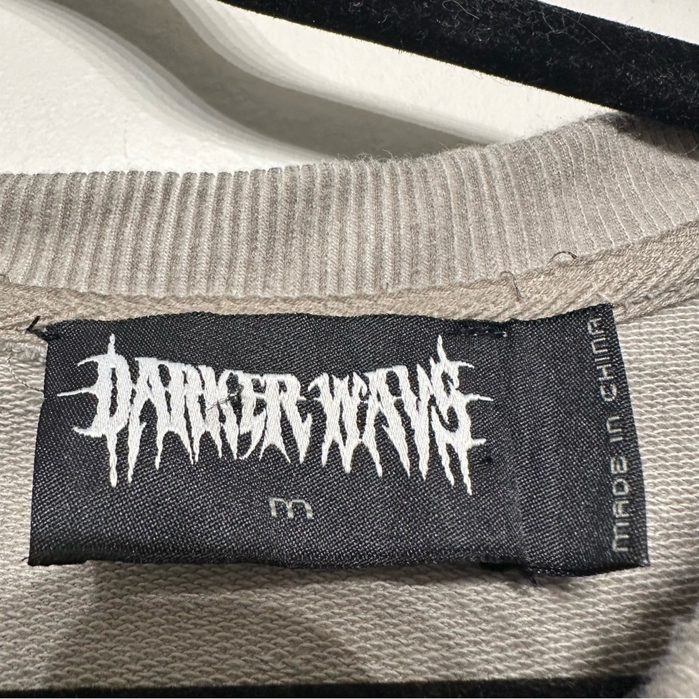 Darker Wavs Dolls Kill Modulation Unisex Ecru Pierced O Ring Tee Medium - Picture 3 of 5